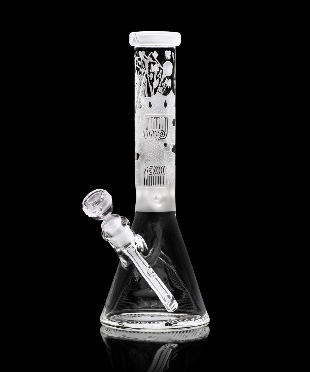 Alternative view of MILKY WAY GLASS: SKULL EMPEROR BEAKER (MK-1004)