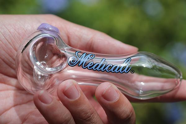 Alternative view of MEDICALI: OG HAND PIPE