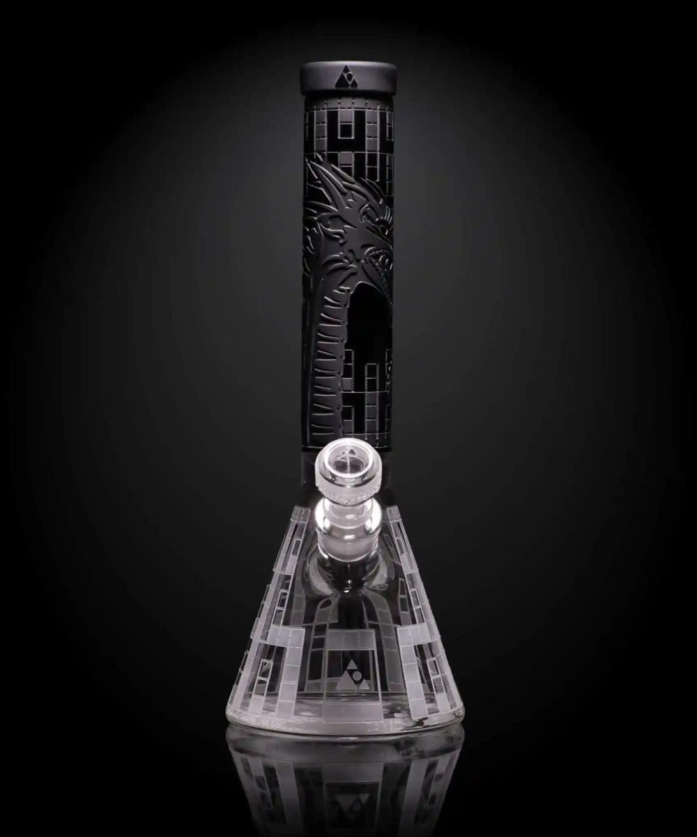 Alternative view of MILKY WAY GLASS: DRAGON’S LAIR (MK-32)