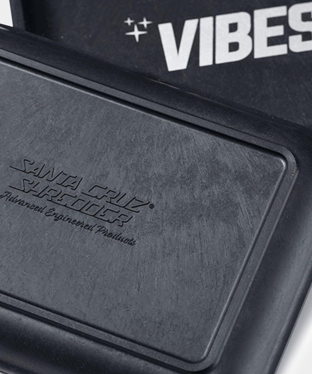 Alternative view of VIBES X SANTA CRUZ SHREDDER HEMP ROLLING TRAY BLACK
