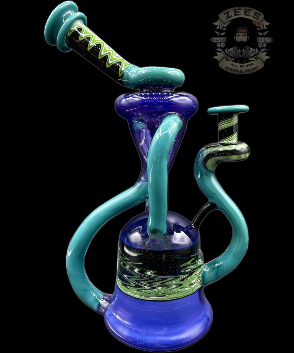 MANCHILD GLASSWORKS: BLUE AND GREEN WIG WAG DUAL UPTAKE RECYCLER