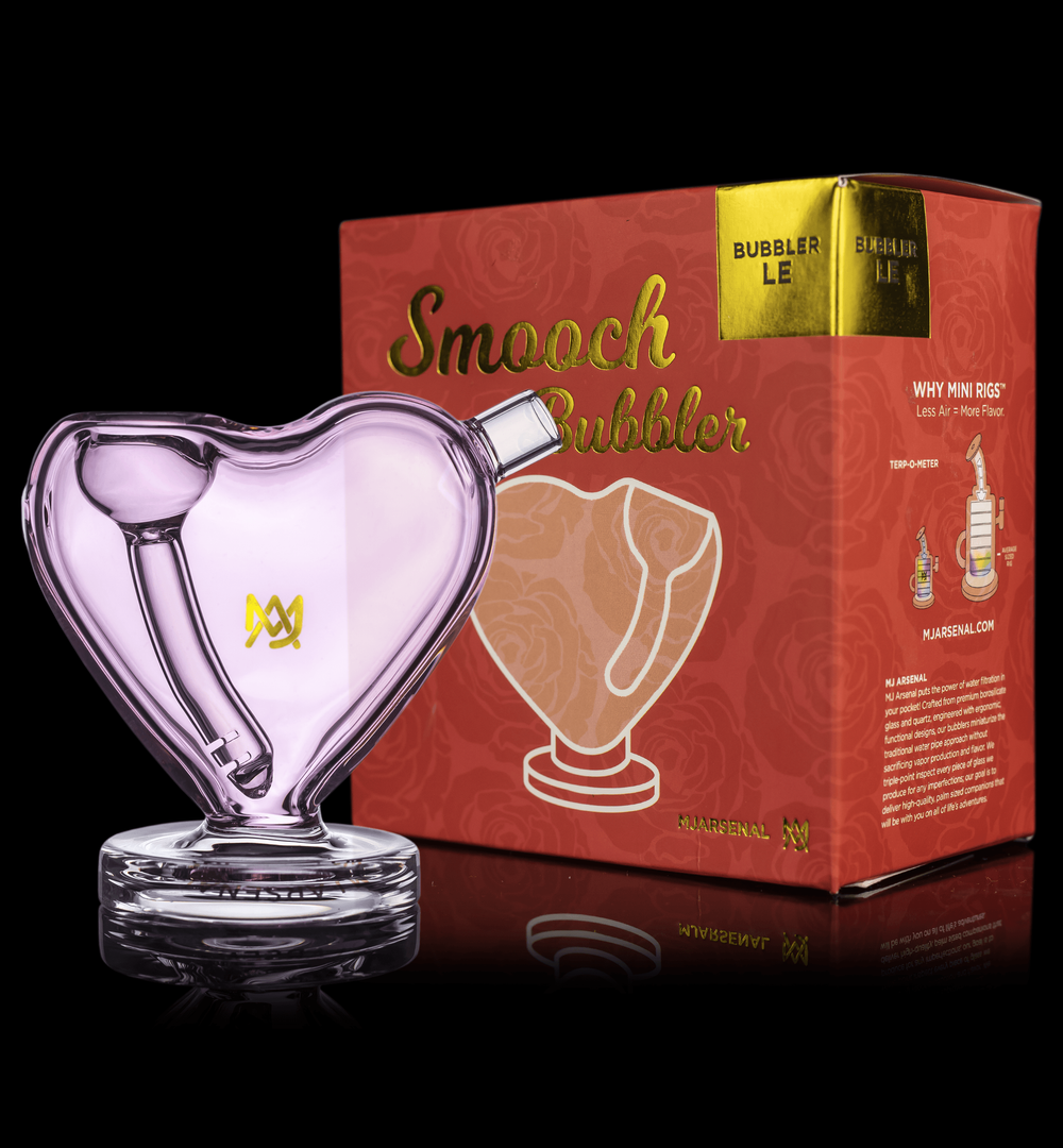 MJ ARSENAL: SMOOCH HERB BUBBLER
