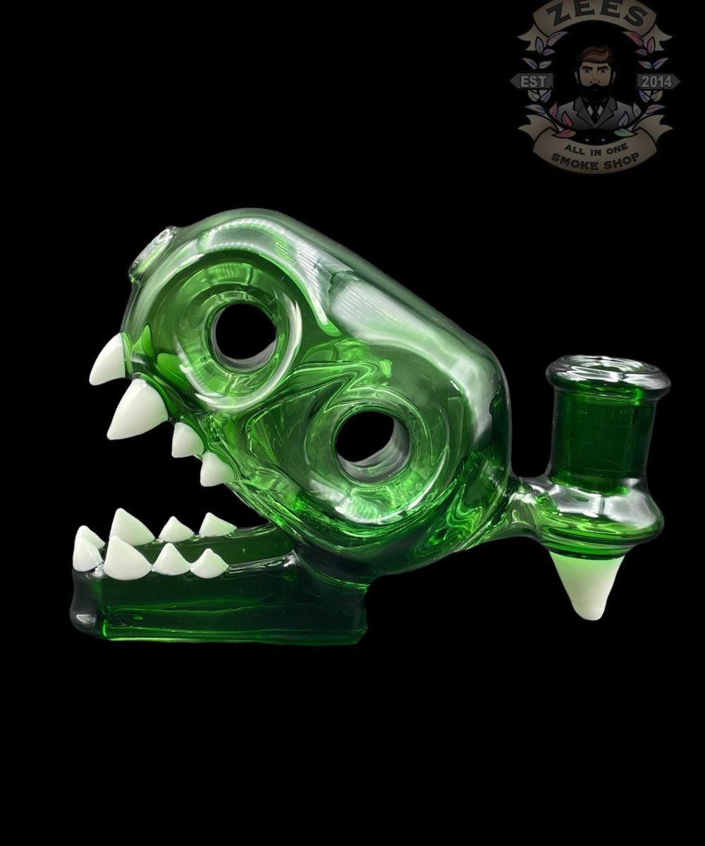 Alternative view of ENUFF GLASS: LEAF GREEN POCKET FOSSIL