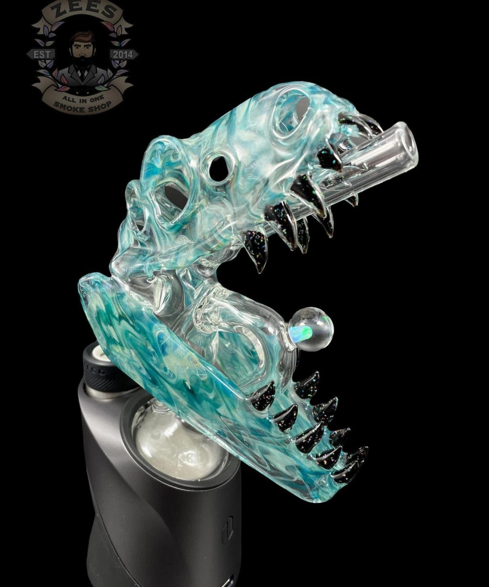 Alternative view of SLURM SNOB GLASS: DINO SKULL PUFFCO PEAK ATTACHMENT