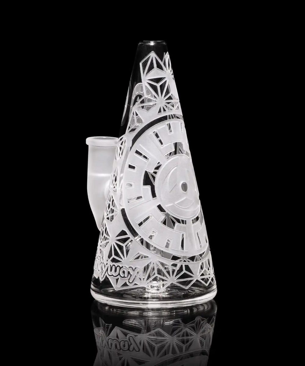 Alternative view of MILKY WAY GLASS: HYPNOTIC RIG (MK-19)