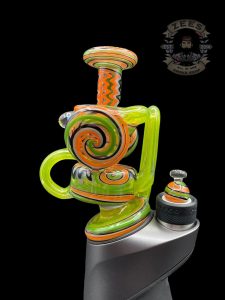 GREEN & ORANGE WIG WAG