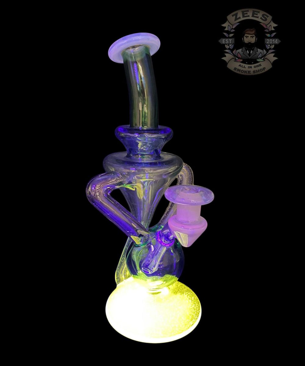 Alternative view of MHENNY GLASS: MIXED COLOR NOVA UV DUAL UPTAKE RECYCLER
