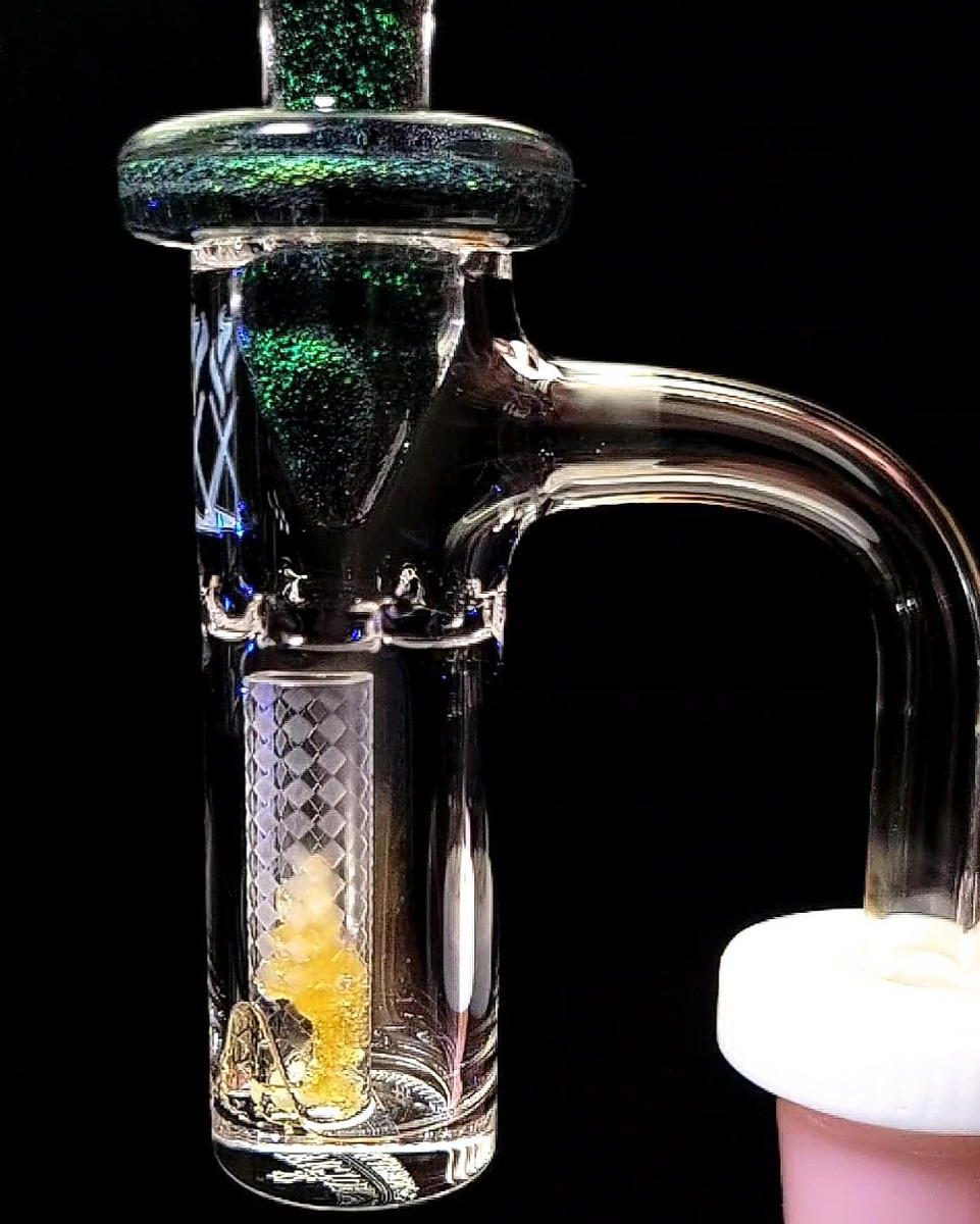 VICTORY GLASS WORKS: 20MM LUNA HIGHRISE BANGER