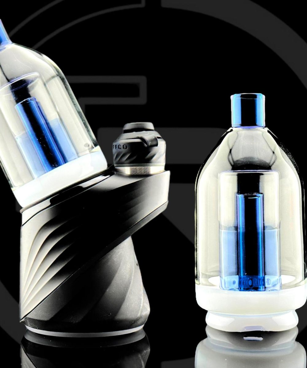 Alternative view of IRIDESCENT GLASS: MINI DOME PUFFCO PEAK ATTACHMENT