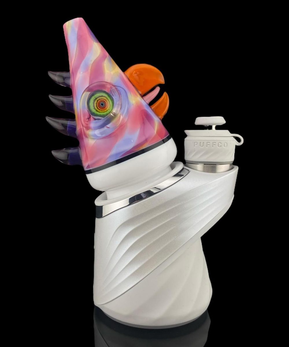 Alternative view of RJ GLASS: DRY PUFFCO PEAK ATTACHMENT