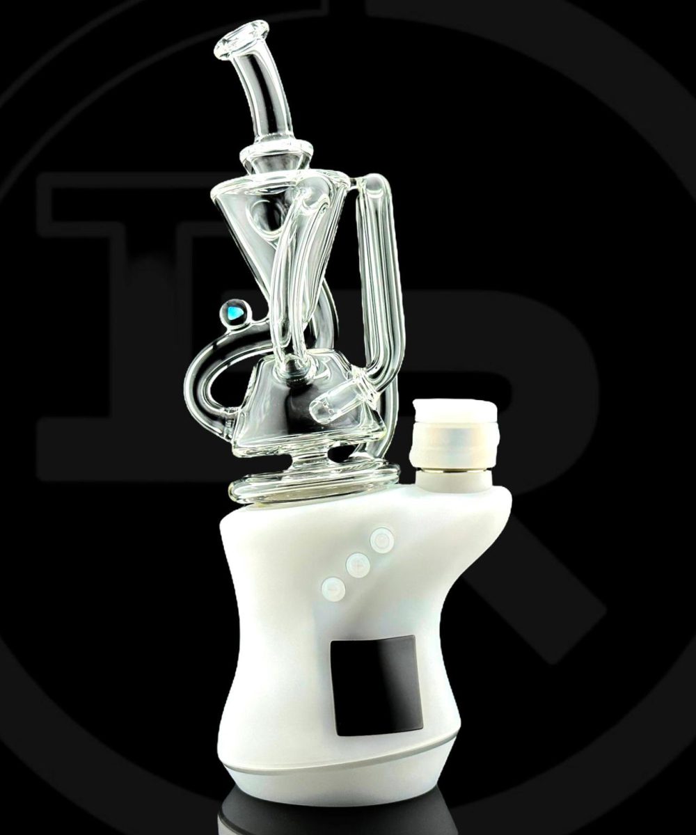 Alternative view of IRIDESCENT GLASS: FLOATER 1.0 FOCUS V CARTA ATTACHMENT