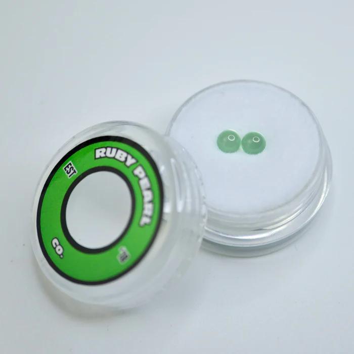 RUBY PEARL CO: 4MM GREEN SAPPHIRE 2PK
