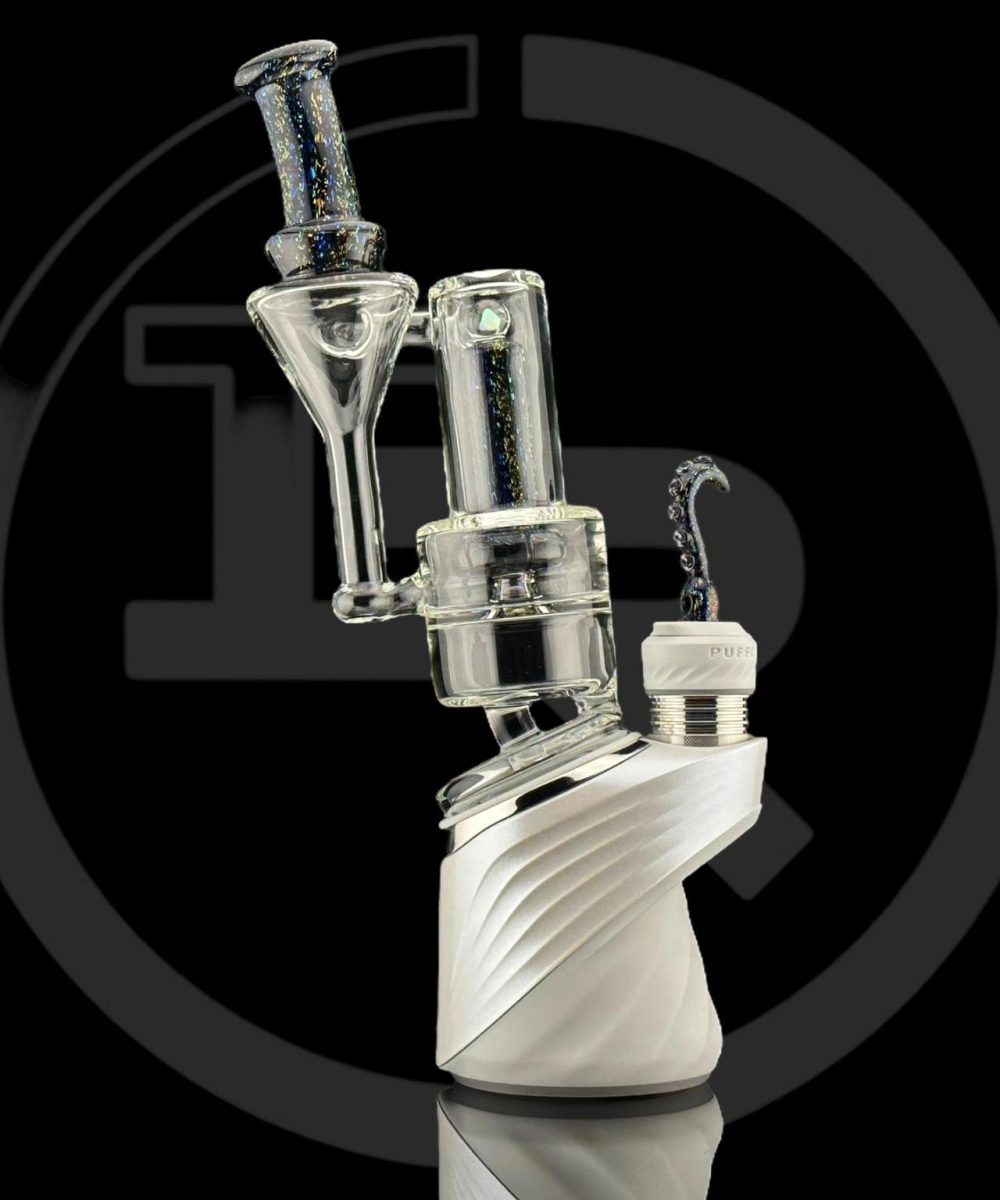 Alternative view of ZEE'S SMOKE SHOP: FUNCTIONAL BOYZ BUNDLE