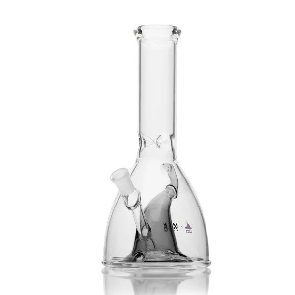 Alternative view of MJ ARSENAL x A GOOD WITCH: A GOOD BONG