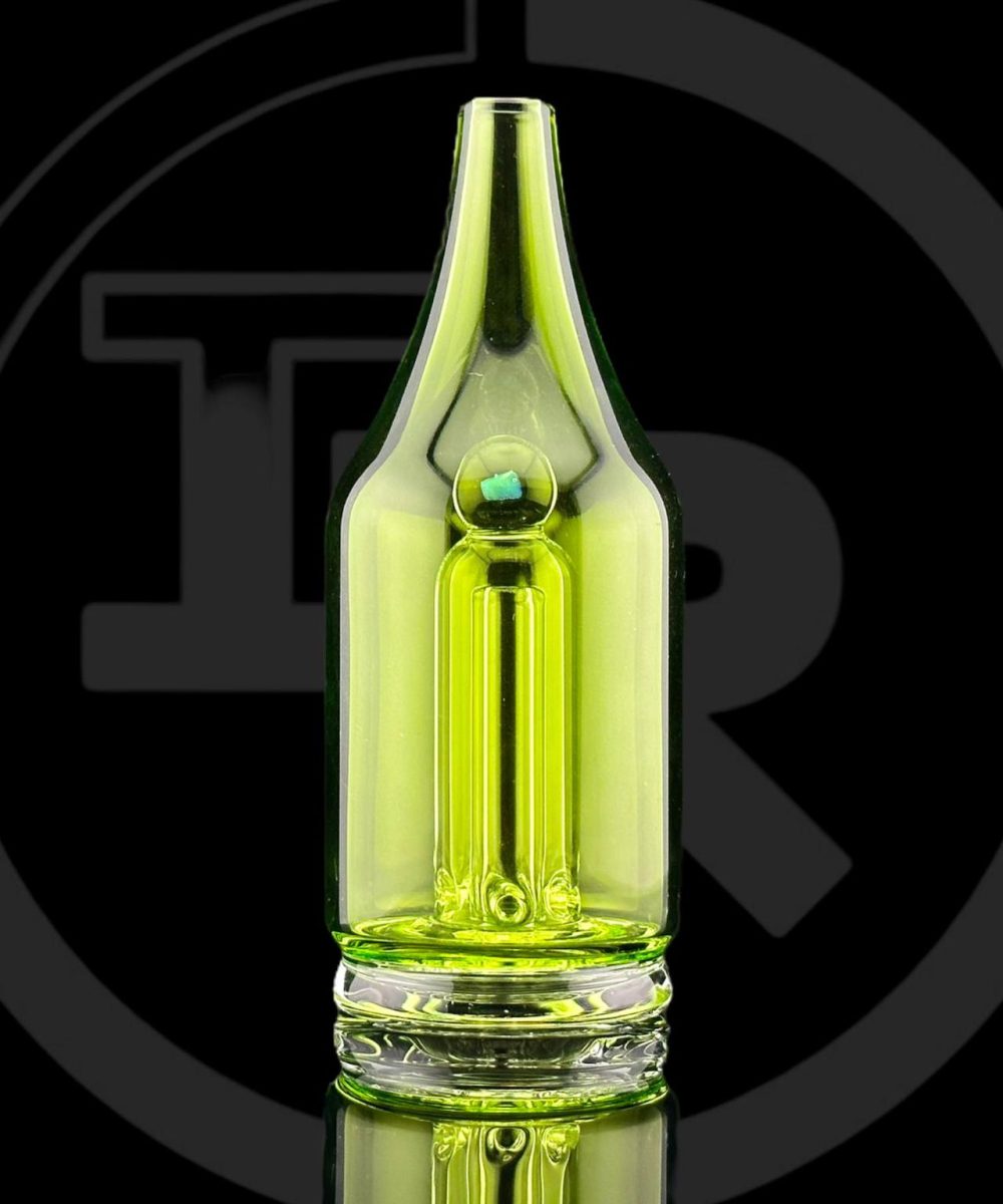 IRIDESCENT GLASS: SOLID BOTTLE FOCUS V CARTA ATTACHMENT
