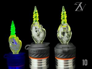 #10 LUNE X ILLUMINATI (UV)