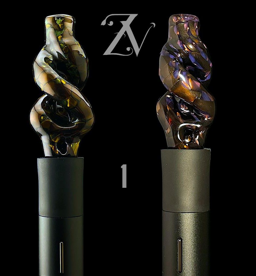 Alternative view of THE REAL RICH BRIAN: COLOR HELIX PIVOT MOUTHPIECE