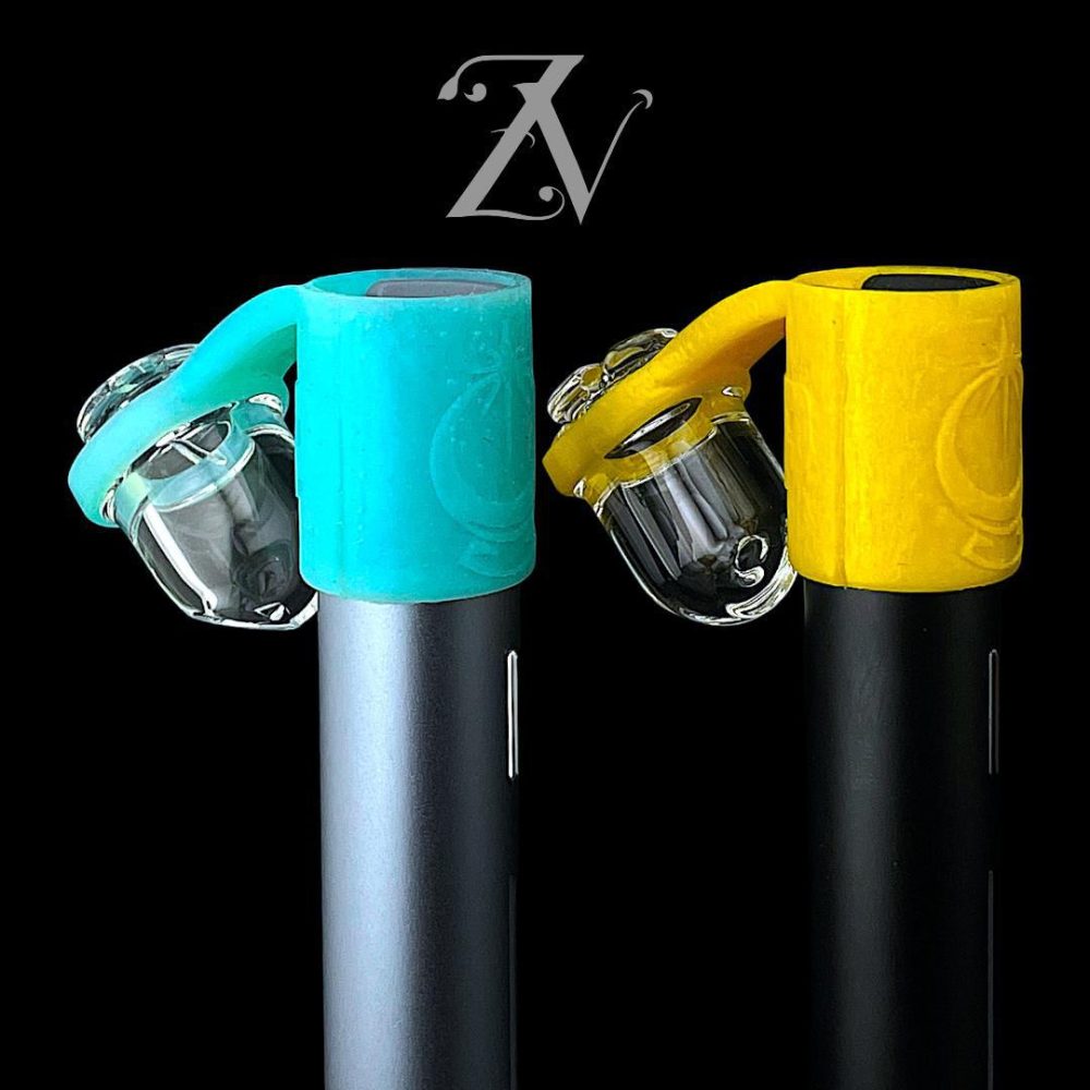 Alternative view of ONE TRICK PONY: 19MM NEURALIZER/KRYLON PIVOT TETHER