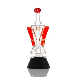 LE FACETED SELF STRIKING RED