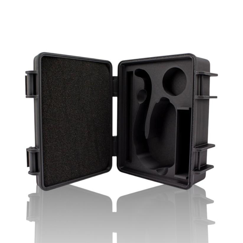 TOM FINN GLASS: PROXY HARD CASE