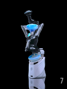 #7 MOONSTONE X RAVEN CROPAL