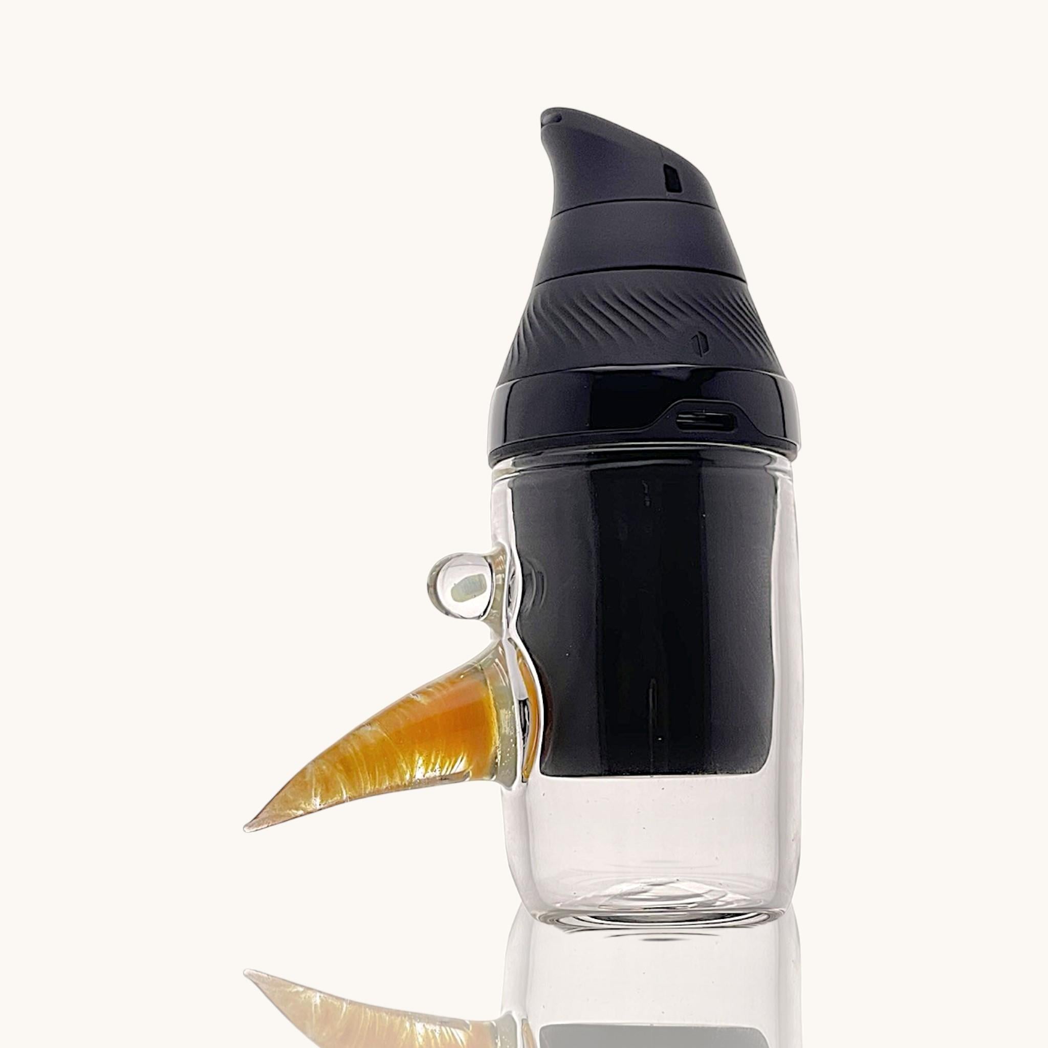 MAGIZLE GLASS: COLOR ACCENTED HORN CUP PUFFCO PROXY CORE GLASS ATTACHMENT